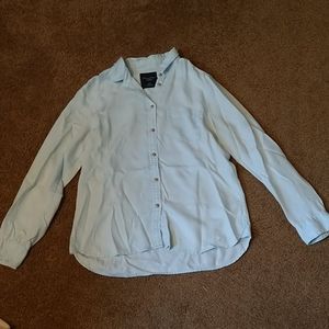 Light blue Chambray button up